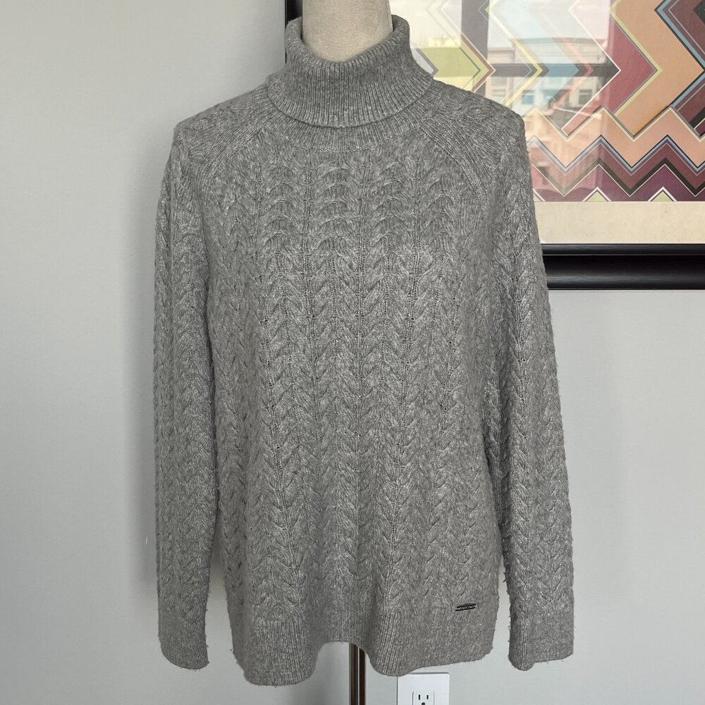 Michael Kors Gray Cable Knit Turtleneck Sweater L